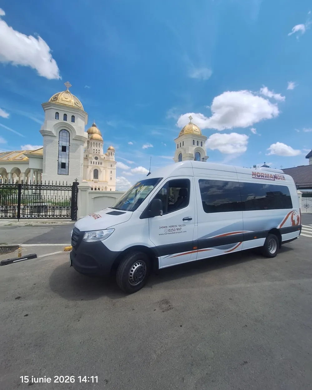 Microbuz Normandia Transfer — transfer către aeroporturile Bucureștiului